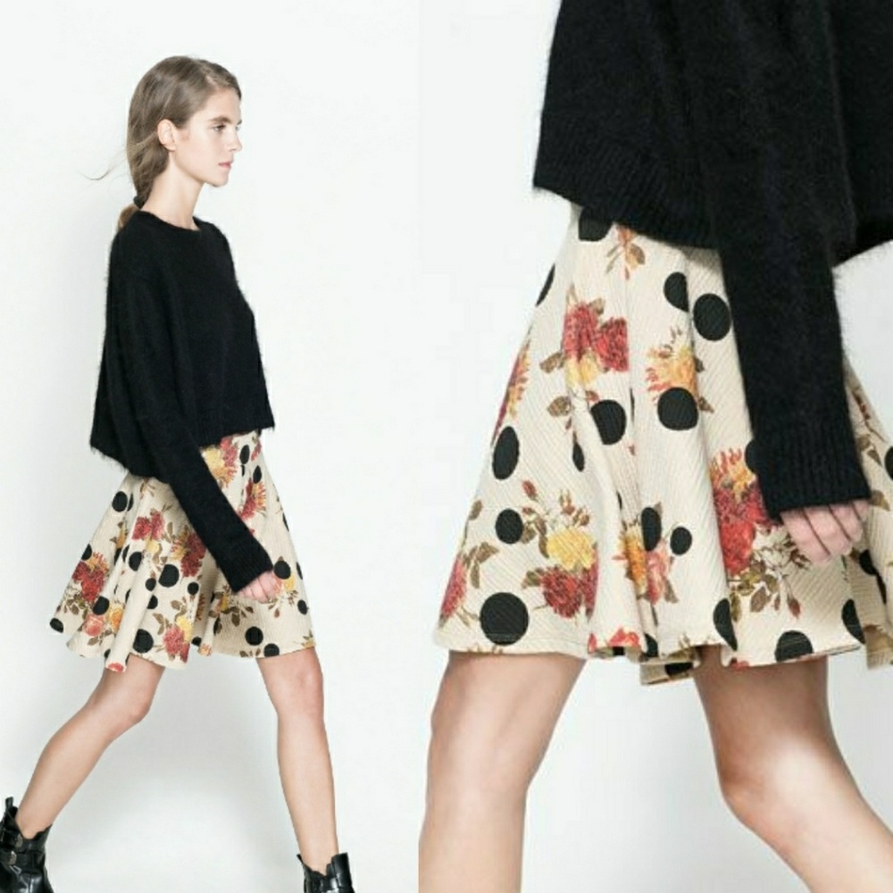 Floral and Polka Dot full skirt - Picture 1 of 4